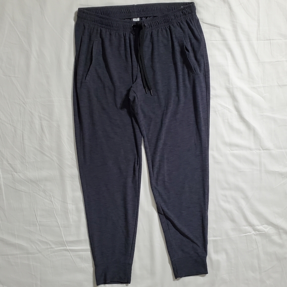 Old Navy Active Sweatpants - Picture 2 of 7